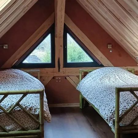 Des Perdrix Feriehus *