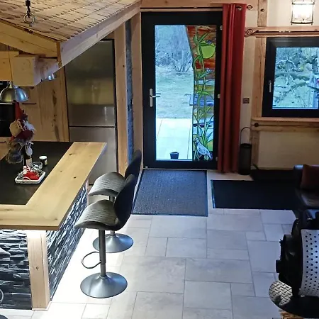 Dom wakacyjny Des Perdrix